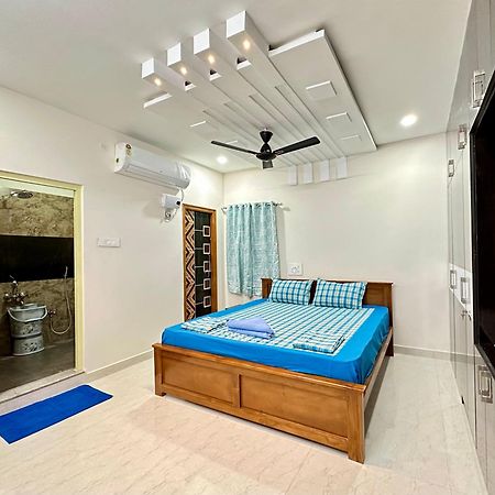 Truelife - 3Bhk Ac Apartments For Large Family - Best Location - Direct Flyover To Alipiri Gate - Walk To Ps4 Veg Restaurant - Modular Kitchen - Super Fast Wifi - Android Tv - 250 Jio Channels - Easy Access To All Temples - Top Service With Lots Of L Tirupati Eksteriør billede