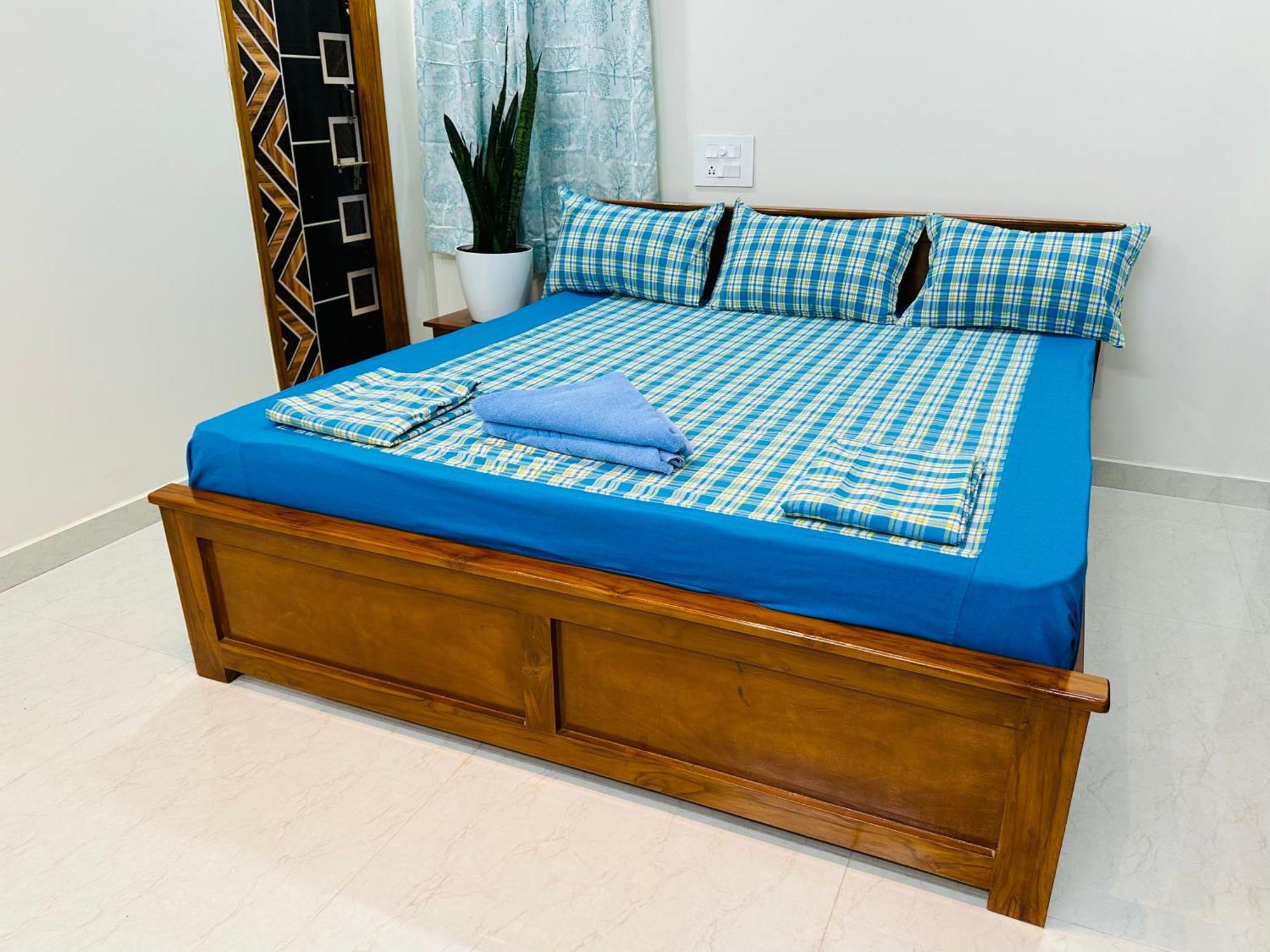 Truelife - 3Bhk Ac Apartments For Large Family - Best Location - Direct Flyover To Alipiri Gate - Walk To Ps4 Veg Restaurant - Modular Kitchen - Super Fast Wifi - Android Tv - 250 Jio Channels - Easy Access To All Temples - Top Service With Lots Of L Tirupati Eksteriør billede