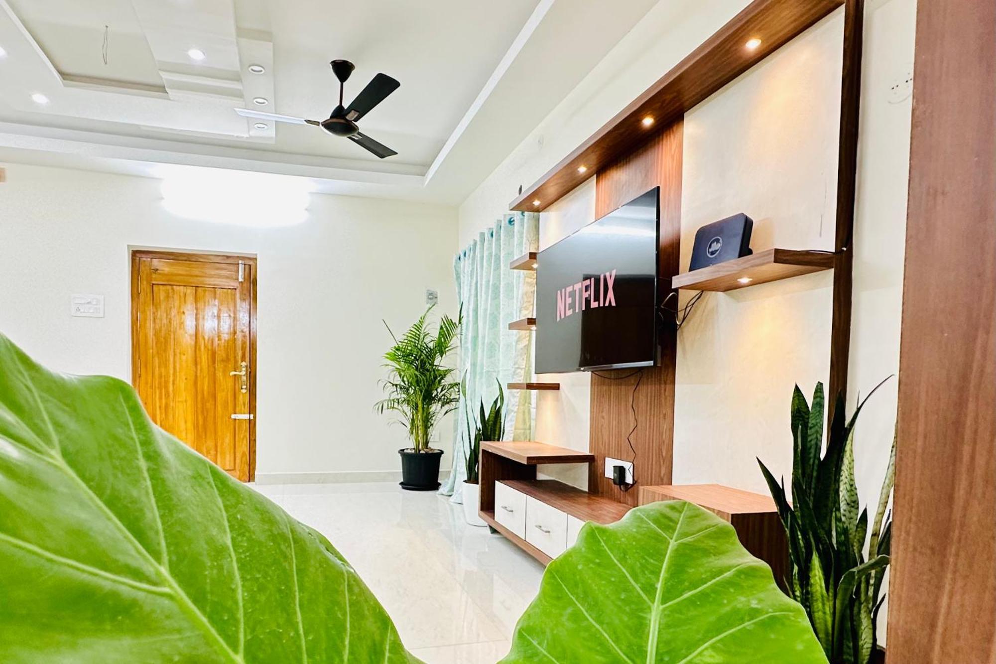 Truelife - 3Bhk Ac Apartments For Large Family - Best Location - Direct Flyover To Alipiri Gate - Walk To Ps4 Veg Restaurant - Modular Kitchen - Super Fast Wifi - Android Tv - 250 Jio Channels - Easy Access To All Temples - Top Service With Lots Of L Tirupati Eksteriør billede